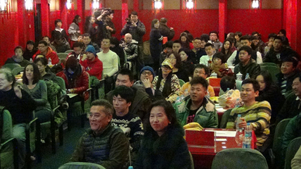 小劇場(chǎng)聯(lián)盟辦首屆交流會(huì)，戲劇從業(yè)者齊聚獻(xiàn)計(jì)獻(xiàn)策